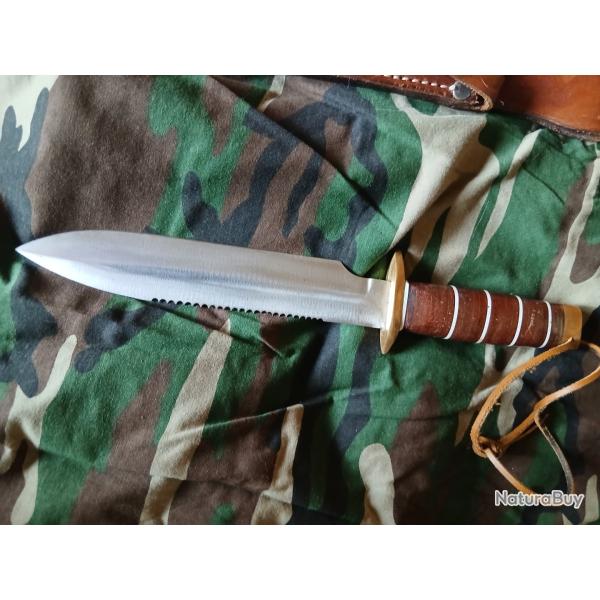 Vend  couteau sog demo