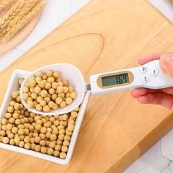 BALANCE CUILLERE POUR PESER FACILEMENT LIQUIDES ET SOLIDES