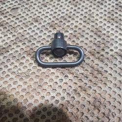 grenadière DLG TACTICAL type QD pour sangle , bretelle