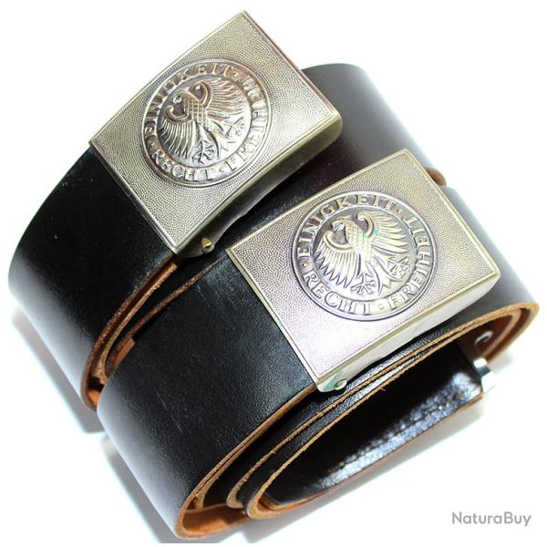 Ceinture en cuir d'origine de la Bundeswehr . Prix pour deux pi�ces . Livraison gratuite