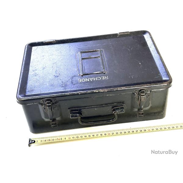 Valise militaire ancienne en m�tal WW1 WW2