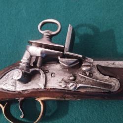 Pistolet Portuguaise  á silex  circa 1790/ 1800*