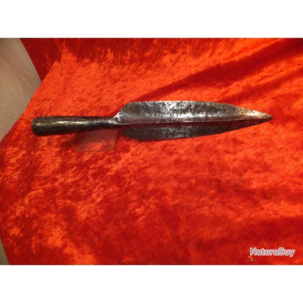 Hallebarde ou pic de guerre m�di�val forger