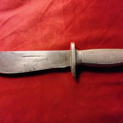 Couteau des chantiers de jeunesse.