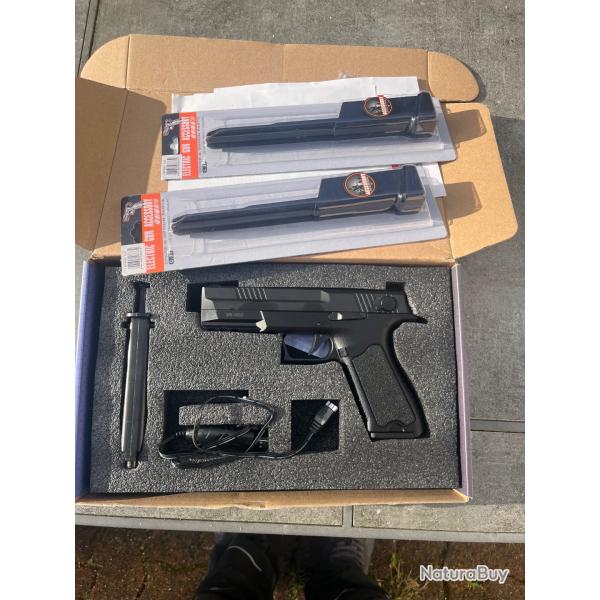 Pistolet semi auto/auto cm127S