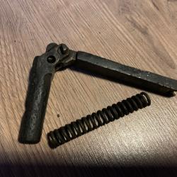 Militaria Allemand WW2 Lot de Pièces Hausse MG42 Occasion