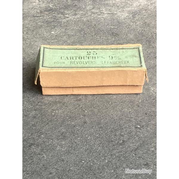 Trs belle boite VIDE ancienne de cartouches 9 mm  broche