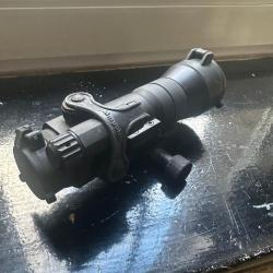 point rouge aimpoint avec montage rail pica