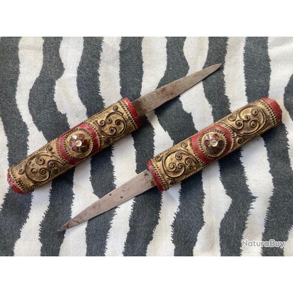 ANCIEN COUTEAU DAGUE DOUBLE STICK DE DEFENSE ETHNIQUE INDE? ASIE?