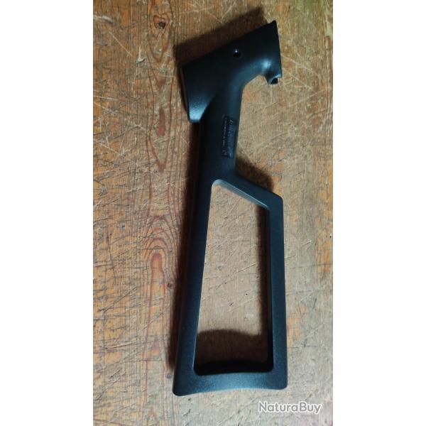 Crosse Crosman 1377, 1322, 4022, et 2300.