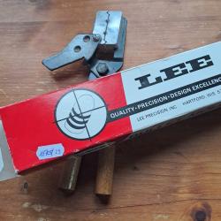 Moule LEE &agrave; deux cavit&eacute;s pour fondre des balles rondes de cal. .451