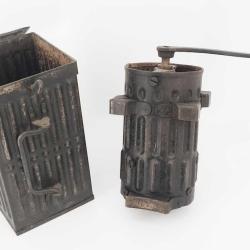 MOULIN &Agrave; CAF&Eacute; MILITAIRE ARM&Eacute;E ITALIE WW2 39-45 SECONDE GUERRE MONDIALEE 2eme GM Italie