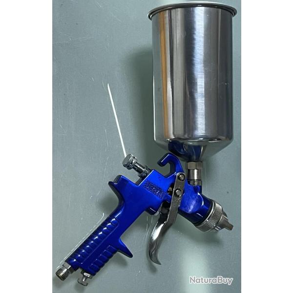 PISTOLET A PEINTURE