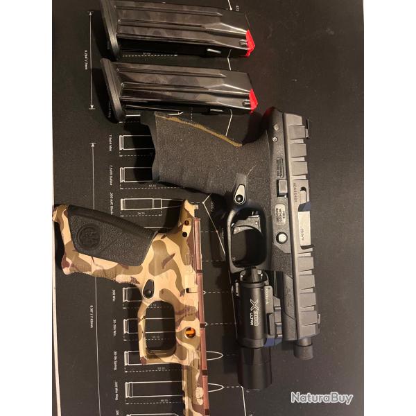 Vend beretta APX FS + surefire X300U