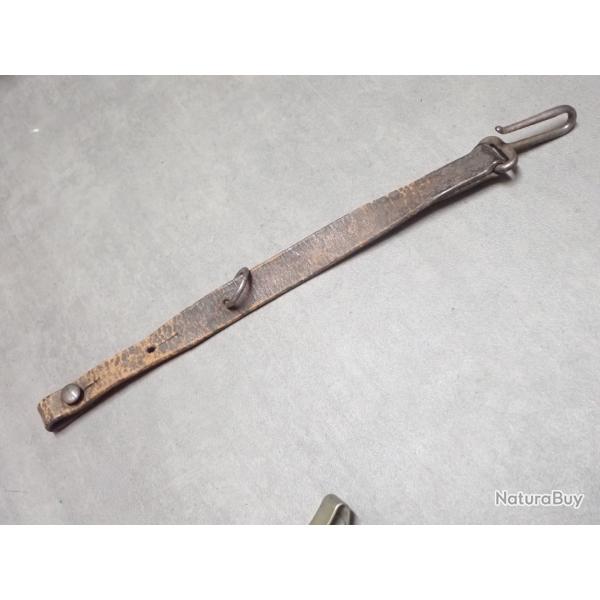 B�li�re r�glementaire en cuir pour le port du sabre suisse. Epoque 1850/70