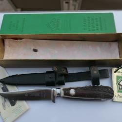 Couteau de chasse PUMA Waidmesser. No=3591. Neuf. Avec sa boîte, son étui, sa notice + "catalogue".