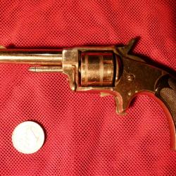 petit revolver cat d ranger 22 long pat .mch 28.71 may 27.79 calibre 22 fonctionnel mais a réviser