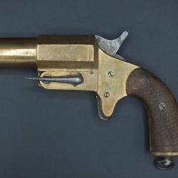 Pistolet lance fusée Chobert à Paris