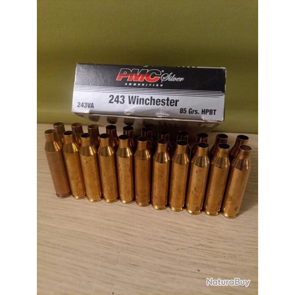 Lot de 22 tuis .243 Win., nettoys, dsamorcs.