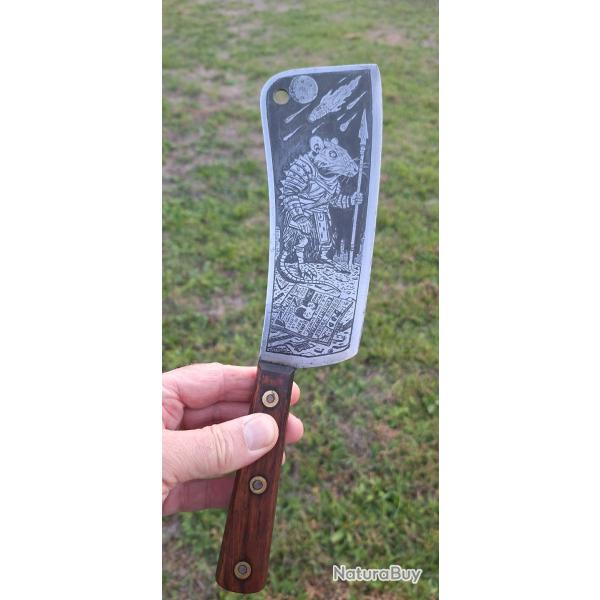 Couteau hachoir grav� unique par NATADUM