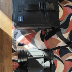 Jumelles zeiss victory rf  10×45 télémètre integre