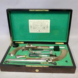 Coffret de pistolets de duels Verney Carron fr&egrave;res XIX&egrave;me