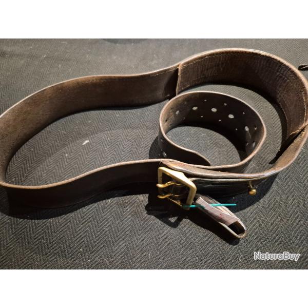 VII- Ceinturon noir gendarmerie.