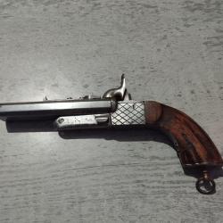 Revolver a broche avec sécurité