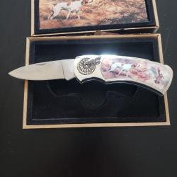 couteau de chasse décoré