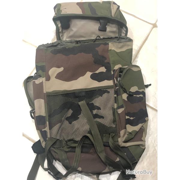 Sac  dos mili impermable avec housse de protection