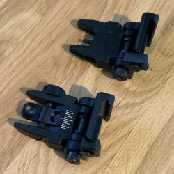 Hausse et guidon flip up UTG pour AR15