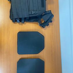 Lot gilet defcon 5 + plaques balistiques MEHLER NIJ IV avant et NIJ III+ arrière