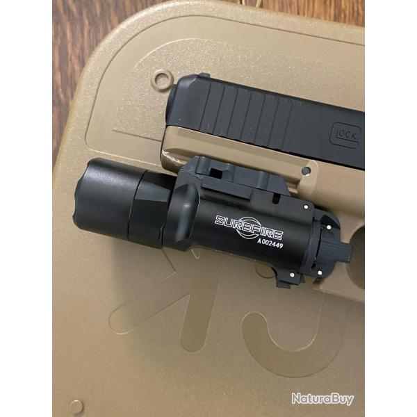 Lampe X300 Airsoft pour Glock 17 NEUF