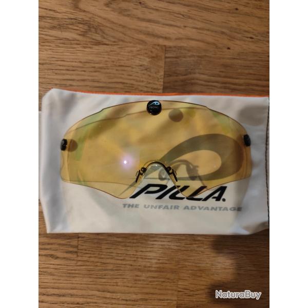 Lot de 2 masques pilla panthr x6 no post 18 ced 78 cihc tat neuf !!