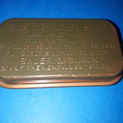 pansement US dans sa bo&icirc;te deuxi&egrave;me guerre