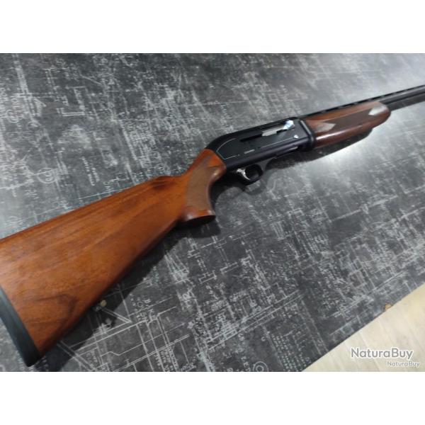 FUSIL COUNTRY SEMI AUTO BOIS 12/76