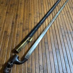 BAIONNETTE ANGLAISE MOD.1876-DE 1885 FUSIL MARTINI ENFIELD-MARTINI DANS SON RARE FOURREAU