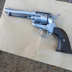 Revolver colt single action army mod&egrave;le 1873 SAA fronti&egrave;re calibre 44/40 Winchester
