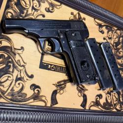 Rare pistolet unique modèle 20 ! Bleu à 100% avec 2 chargeurs