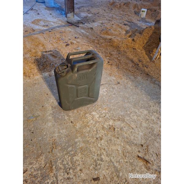 Jerricane militaire 20 L