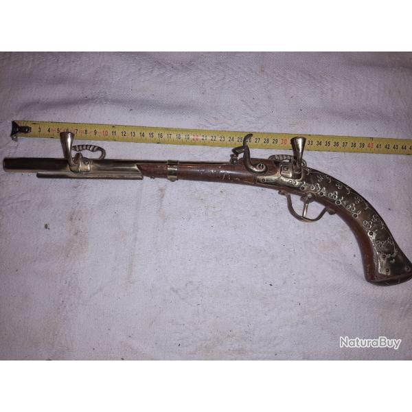 Porte manteaux en forme de pistolet poudre noire