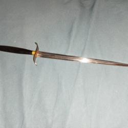 Dague de prostitu&eacute;e grande