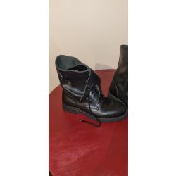 RANGERS REGLEMENTAIRES ARMEE FRANCAISE (TAILLE 43)