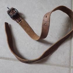 Sangle, lanière en cuir pour brellage, sac poils, havresac Suisse. Pour couverture, gamelle,...