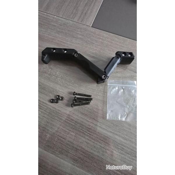 Poigne incline Hera Arms HFGA, neuve, jamais utilise.