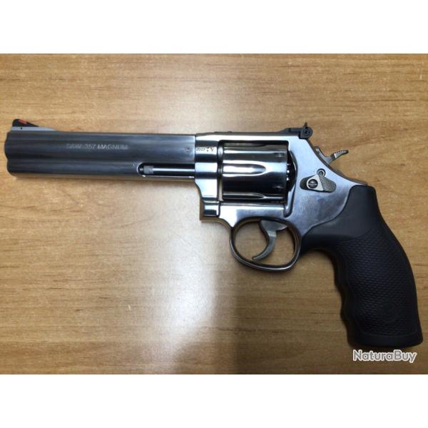 Revolver Smith et Wesson 686 calibre 357 Mag 6 pouces