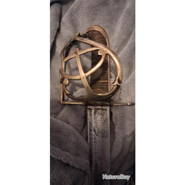 Tr�s Rare sabre d'officier de Marine 18eme