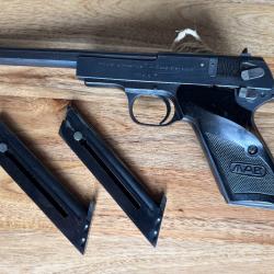 Pistolet MAB modèle F - calibre 22 lr avec deux chargeurs