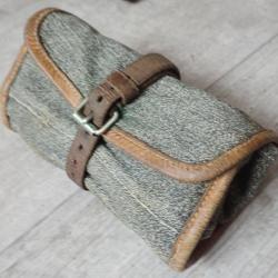 Trousse d'armurier avec pièces pour le fusil suisse 1889 à K31. A saisir, rare