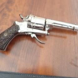 Magnifique petit revolver type Lefaucheux